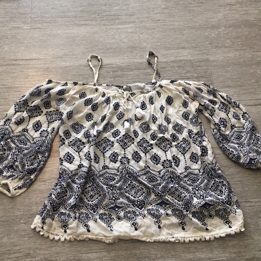White/blue off the shoulder long sleeve w/ straps